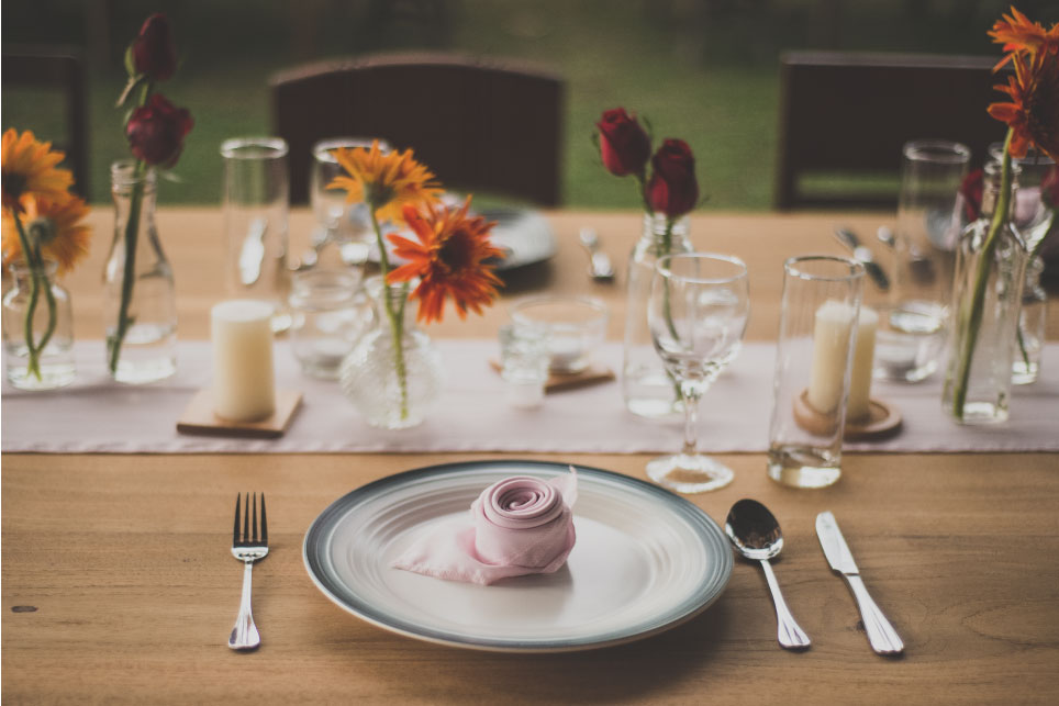 wedding ceremony tips | table centrepiece